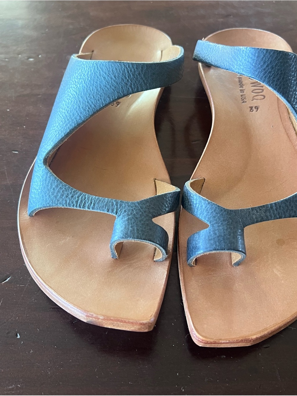 Cydwoq Women's Blue Leather Sandals Size 39 (8.5) - Picture 2 of 4
